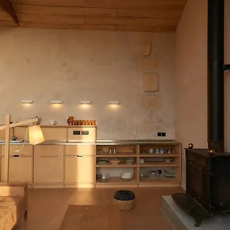 بيت للعطل Restored Farm Near La Rochelle