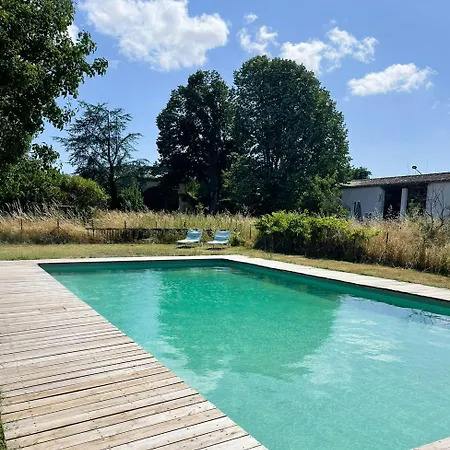Restored Farm Near La Rochelle La-Gripperie-Saint-Symphorien