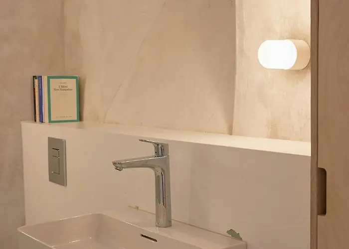 Restored Farm Near La Rochelle La-Gripperie-Saint-Symphorien